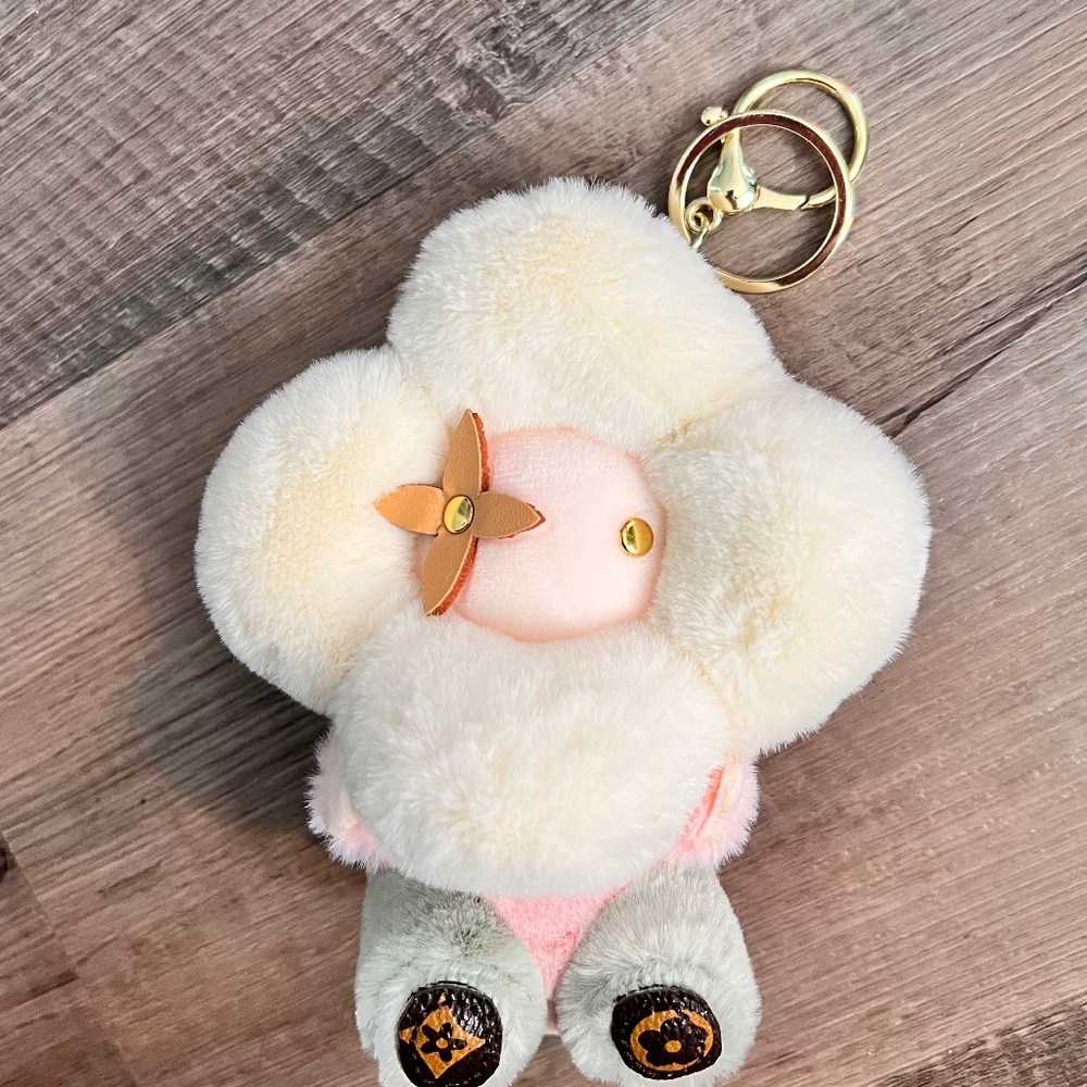 Luxury Plush Flower Bag Charm Keychain